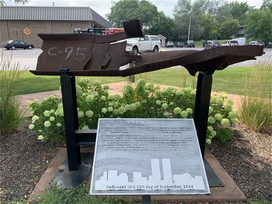 9/11 Memorial at Oak Forest City Hall